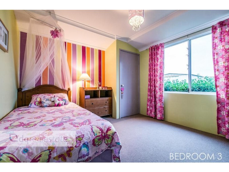 30 Colwyn Loop, Tapping WA 6065