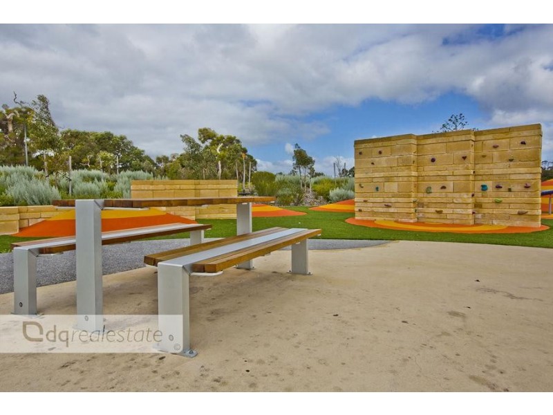 28 Monticello Meander, Landsdale WA 6065