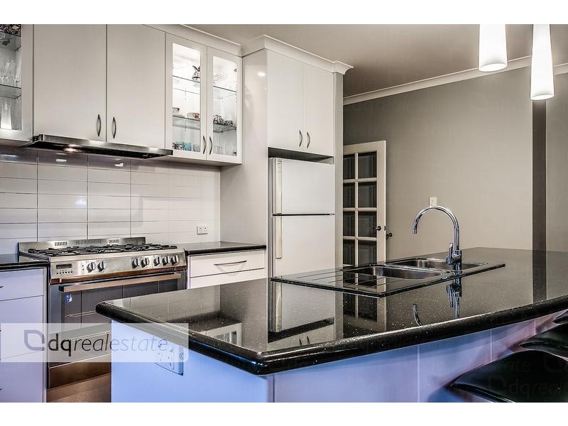 14 Pearsall Gardens, Mullaloo WA 6027