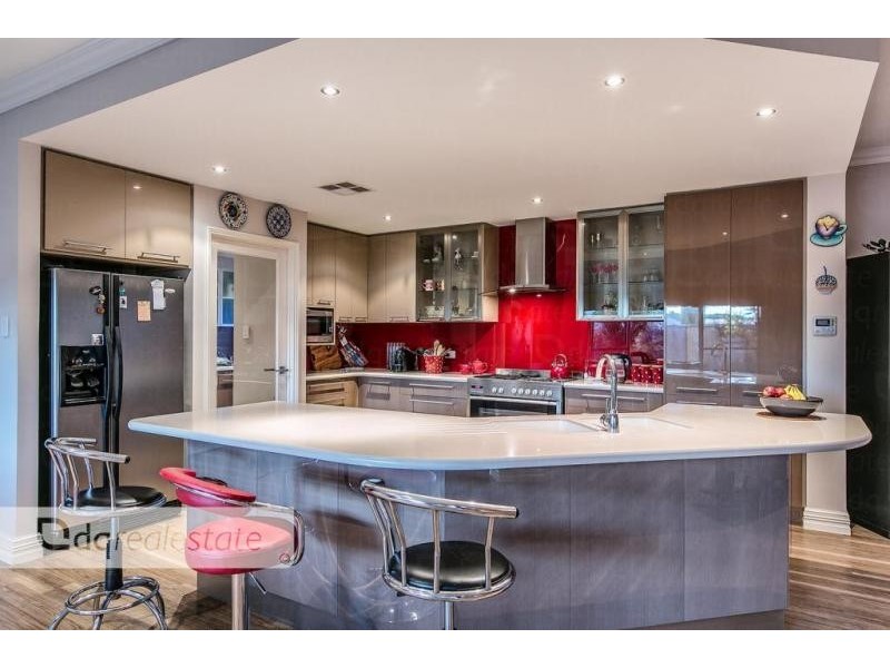 59 Nankeen Circle, Tapping WA 6065