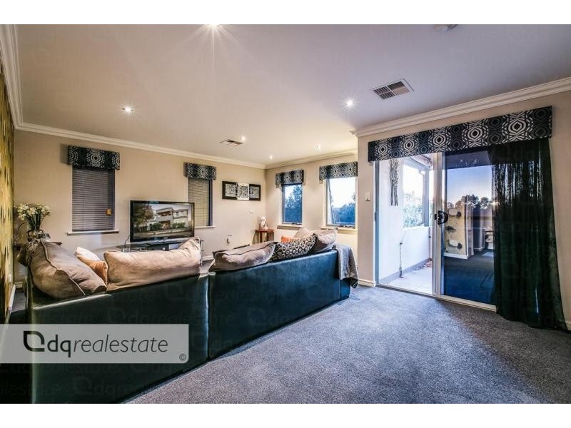 59 Nankeen Circle, Tapping WA 6065