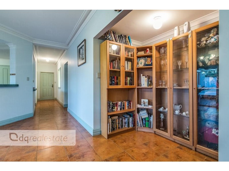 12 Redbud Trail, Edgewater WA 6027