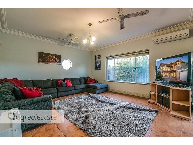 12 Redbud Trail, Edgewater WA 6027