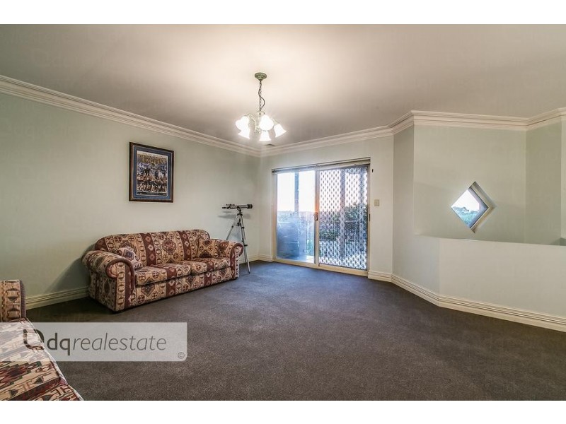 12 Redbud Trail, Edgewater WA 6027