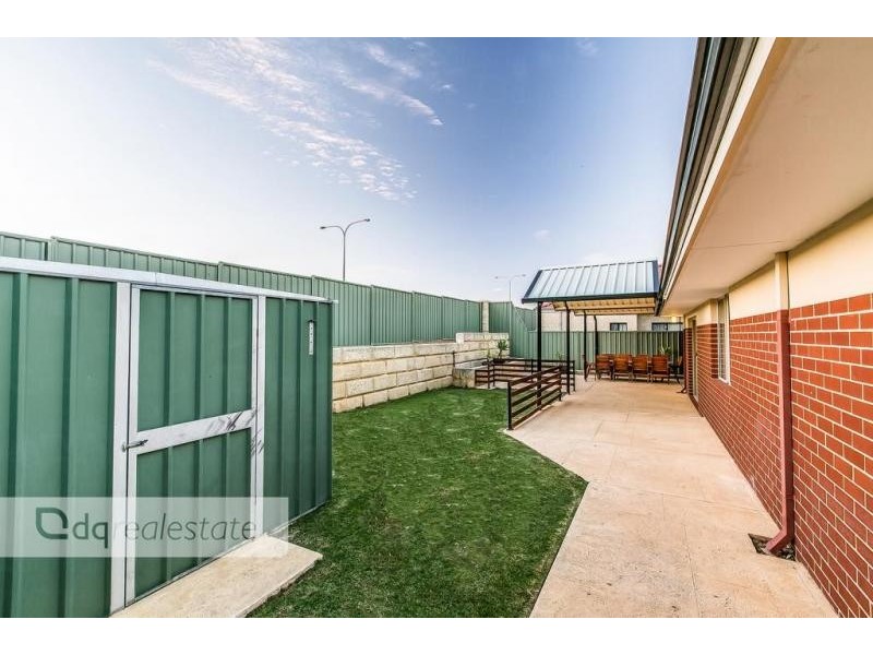 18 Sumner Mews, Landsdale WA 6065