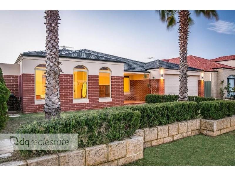 18 Sumner Mews, Landsdale WA 6065