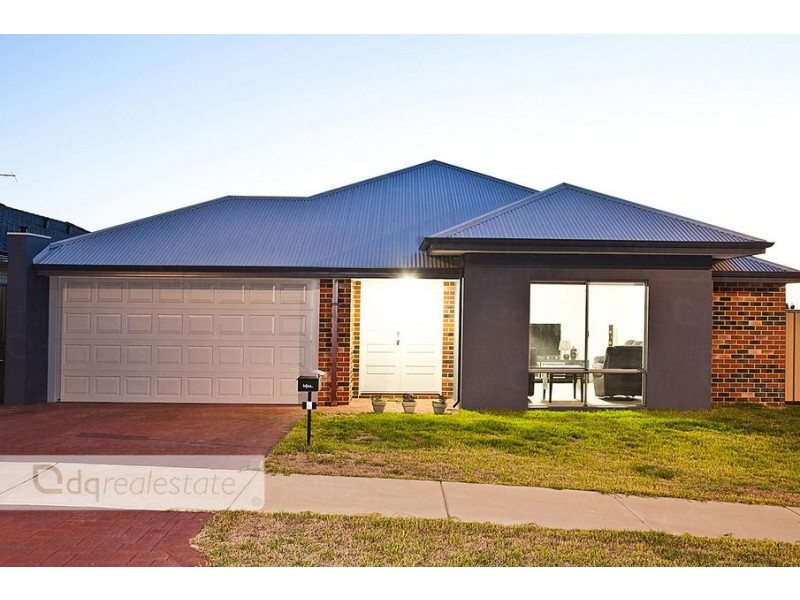 9 Prion Pass, Tapping WA 6065