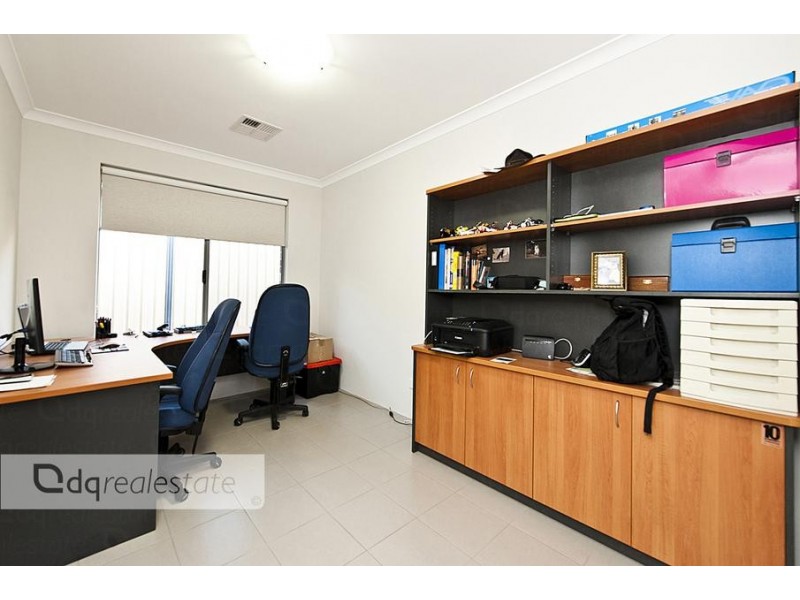 9 Prion Pass, Tapping WA 6065