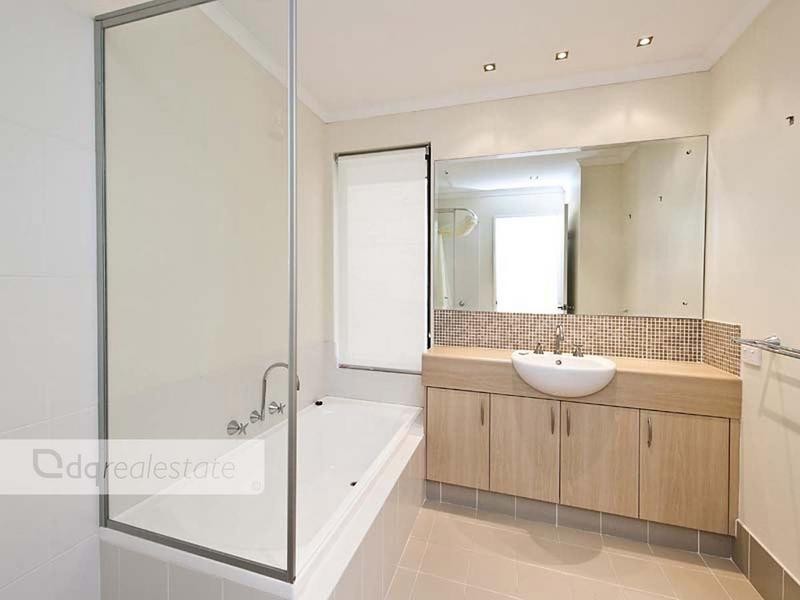 26 Jindalee Boulevard, Jindalee WA 6036