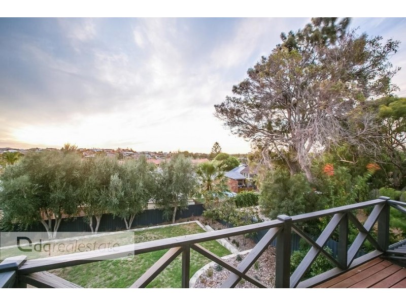 8 Afric Way, Kallaroo WA 6025