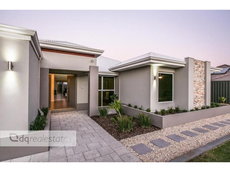 10 Exbury Street, Landsdale WA 6065