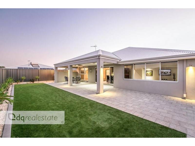 10 Exbury Street, Landsdale WA 6065