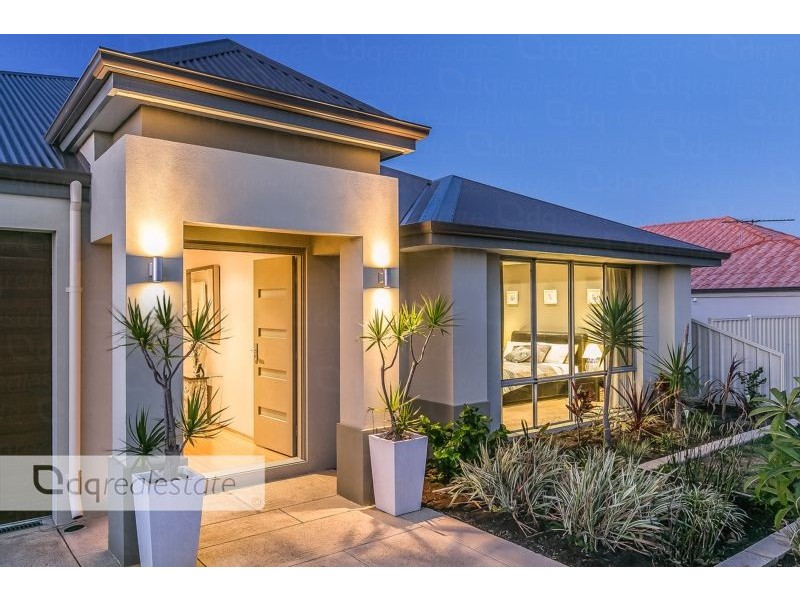 20 Hardcastle Avenue, Landsdale WA 6065