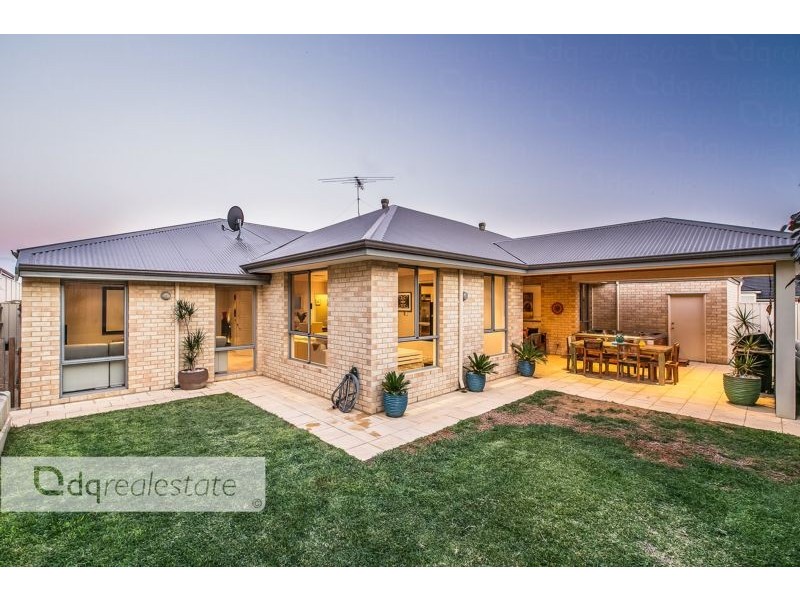 20 Hardcastle Avenue, Landsdale WA 6065