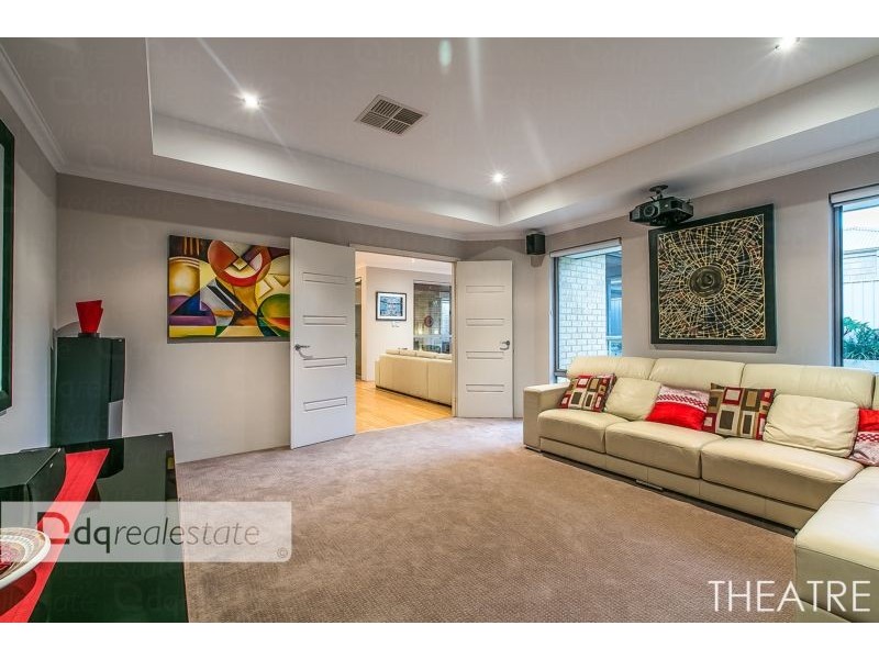 20 Hardcastle Avenue, Landsdale WA 6065