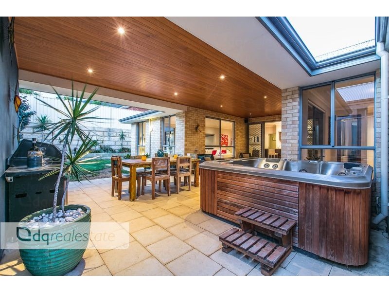 20 Hardcastle Avenue, Landsdale WA 6065