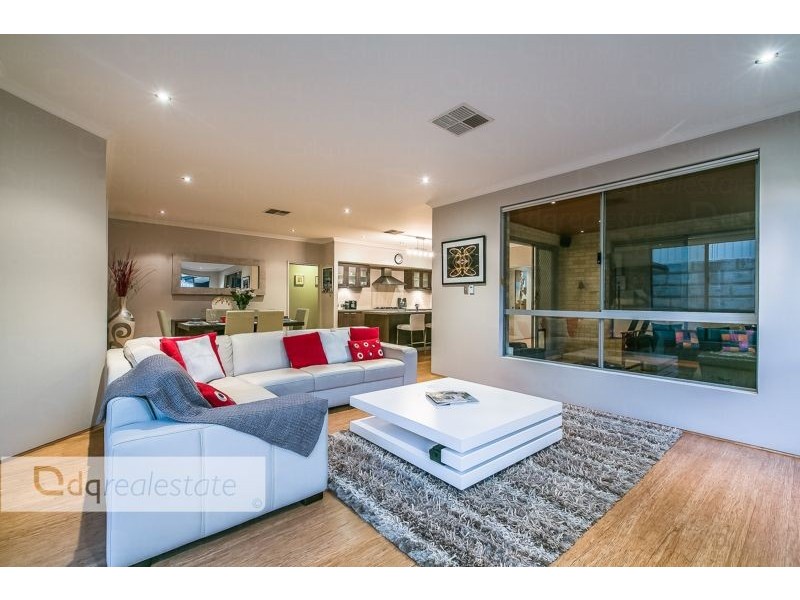 20 Hardcastle Avenue, Landsdale WA 6065