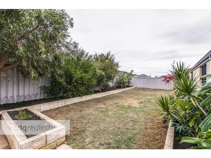 112 St Stephens Crescent, Tapping WA 6065