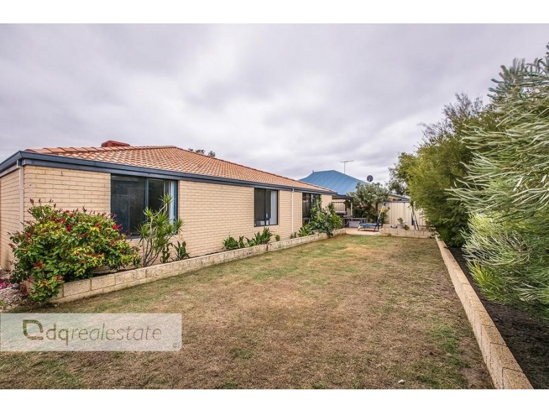 112 St Stephens Crescent, Tapping WA 6065