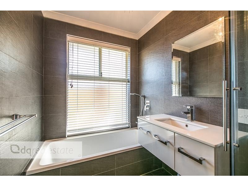 3 Ashley Road, Tapping WA 6065