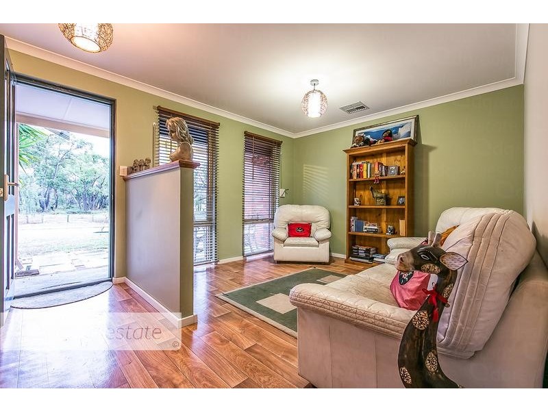 3 Atholl Way, Madeley WA 6065