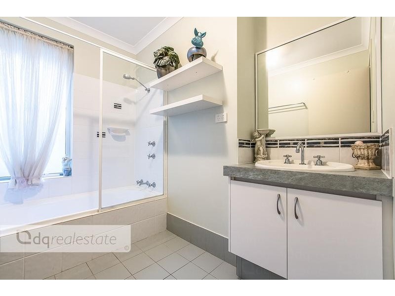 3 Atholl Way, Madeley WA 6065