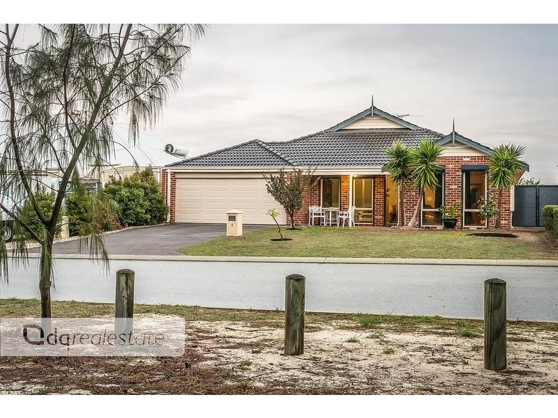 3 Atholl Way, Madeley WA 6065
