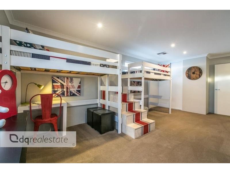 35 Burlington Drive, Baldivis WA 6171