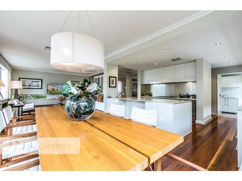 53 Solaia Loop, Woodvale WA 6026