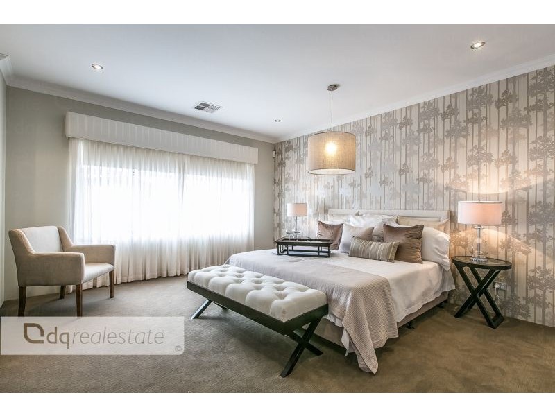 53 Solaia Loop, Woodvale WA 6026