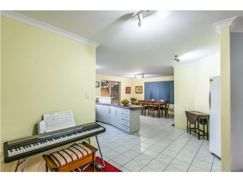 1 Trifund Court, Merriwa WA 6030