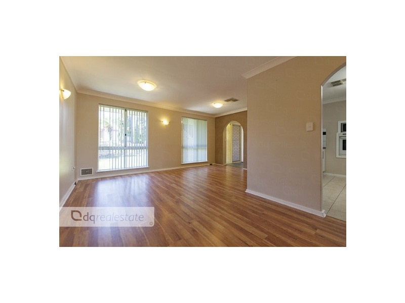 15 Uringa Way, Wanneroo WA 6065