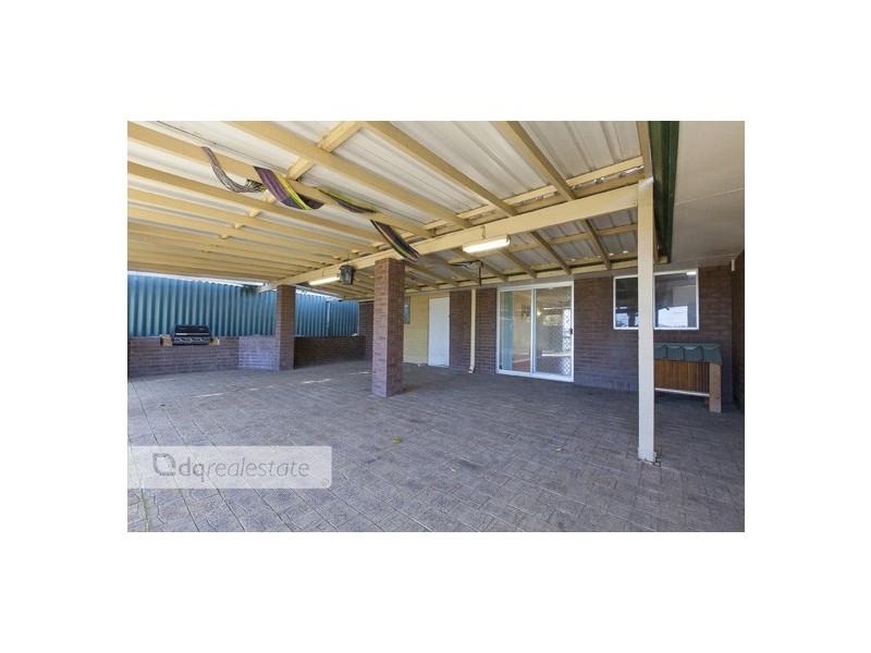 15 Uringa Way, Wanneroo WA 6065