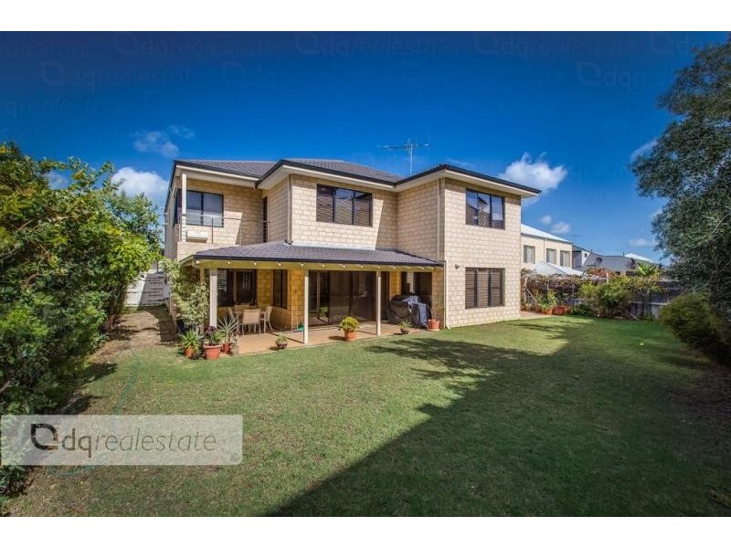 8 Seaham Way, Mindarie WA 6030