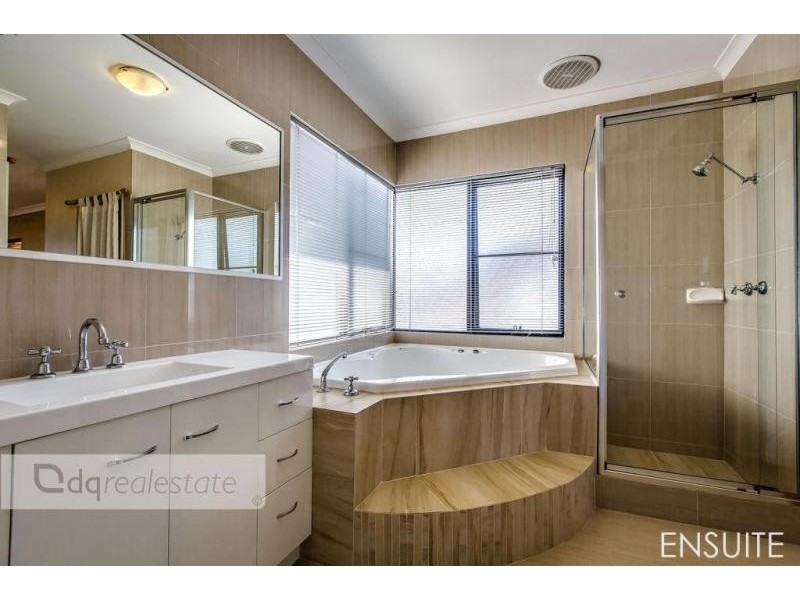 8 Seaham Way, Mindarie WA 6030