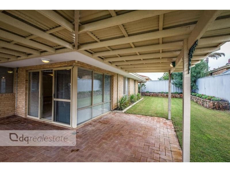 127 Camarino Drive, Woodvale WA 6026