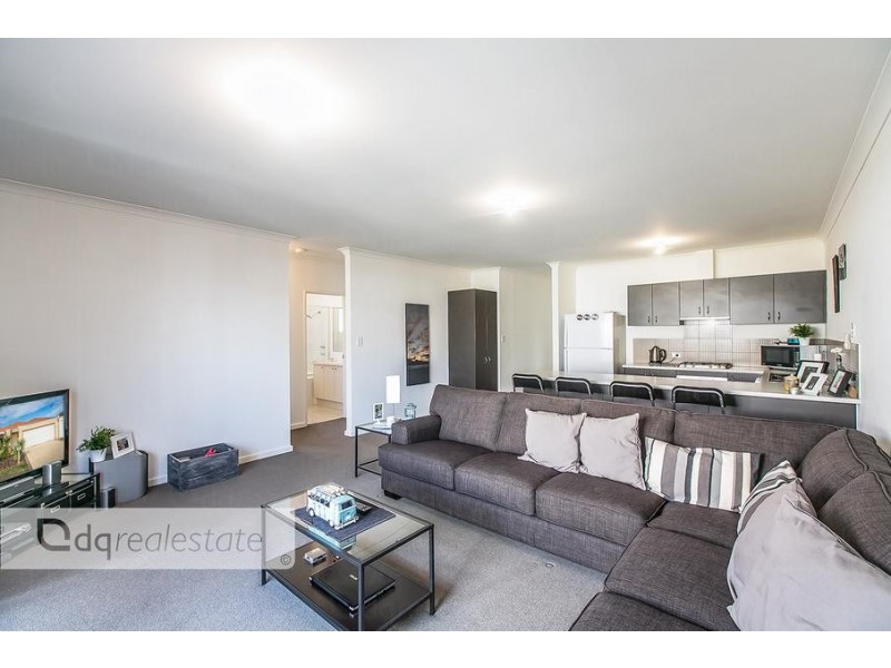 4/40 Kemp Street, Pearsall WA 6065