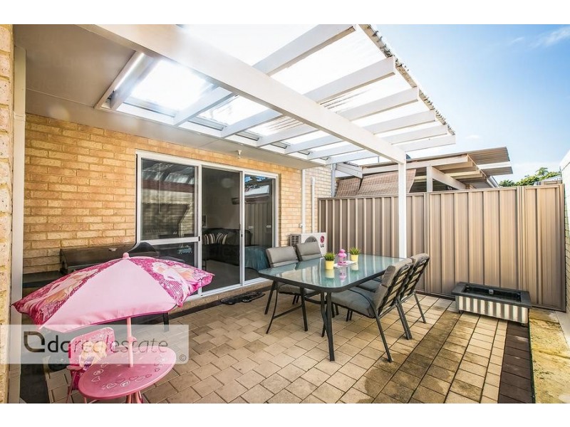 4/40 Kemp Street, Pearsall WA 6065