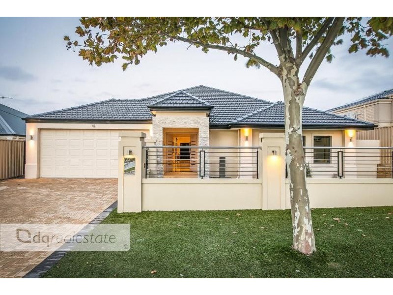 7 Evandale Road, Darch WA 6065