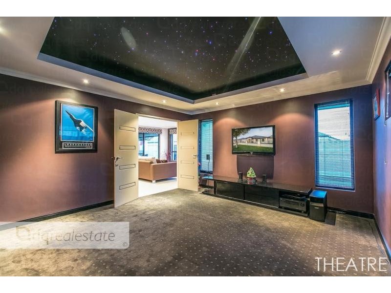 7 Evandale Road, Darch WA 6065