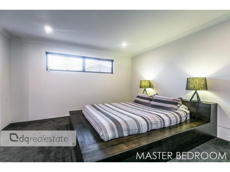 8 Bagatelle Road, Landsdale WA 6065