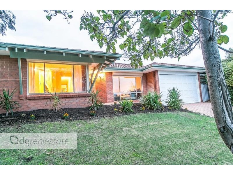 7 Greenock Gardens, Kinross WA 6028