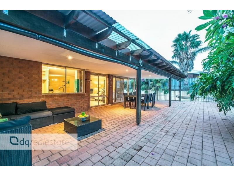 7 Greenock Gardens, Kinross WA 6028