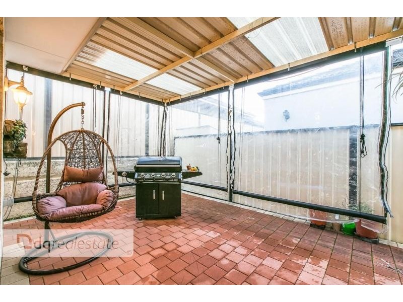 15 Boscastle Way, Darch WA 6065