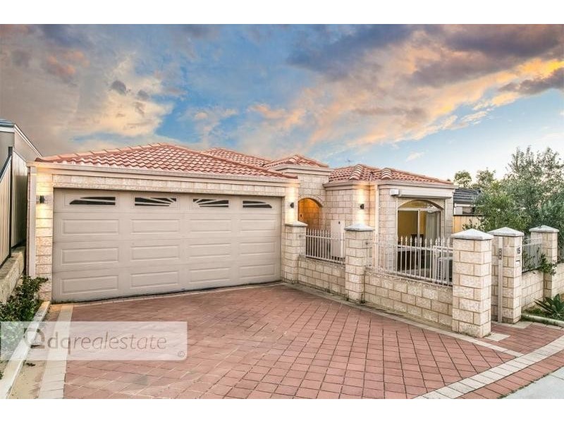 15 Boscastle Way, Darch WA 6065