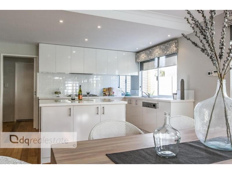 8 Auger Way, Alkimos WA 6038