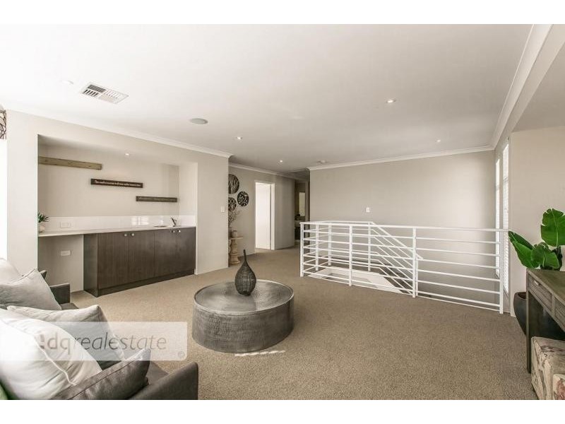 8 Auger Way, Alkimos WA 6038