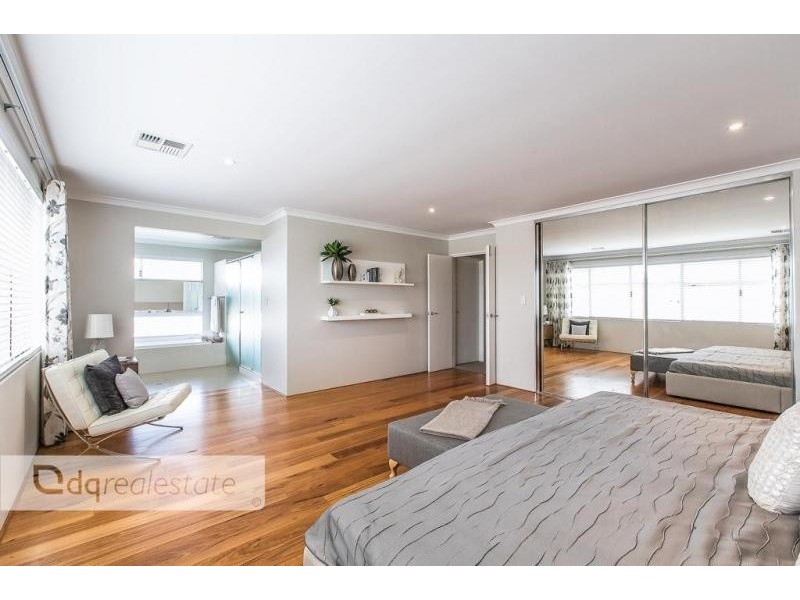 8 Auger Way, Alkimos WA 6038