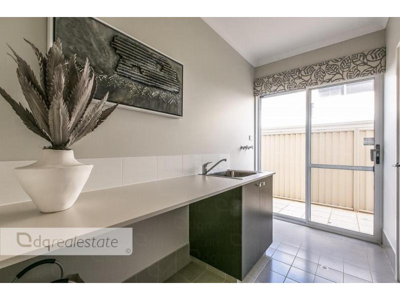 8 Auger Way, Alkimos WA 6038