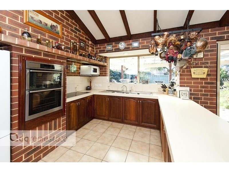 10 Clifftop Court, Edgewater WA 6027